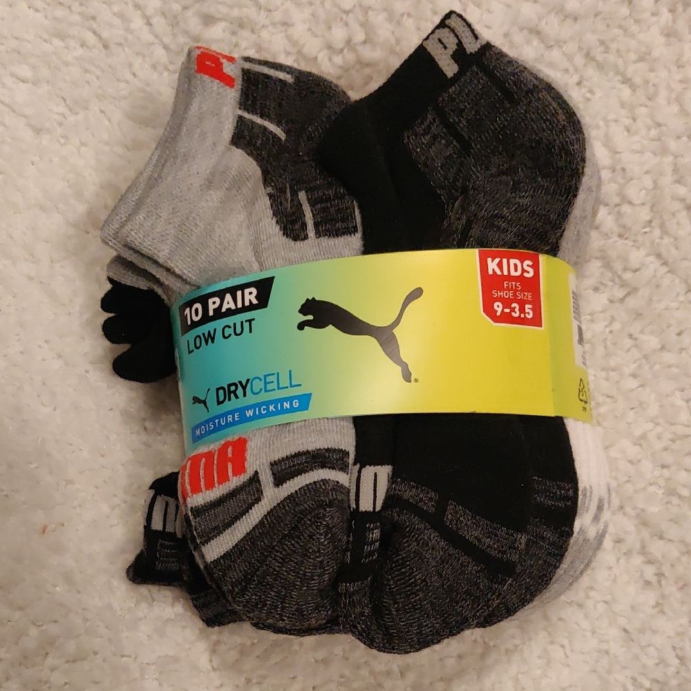 New! Puma Kids' 10-pair low-cut socks with DRYCELL moisture-wicking